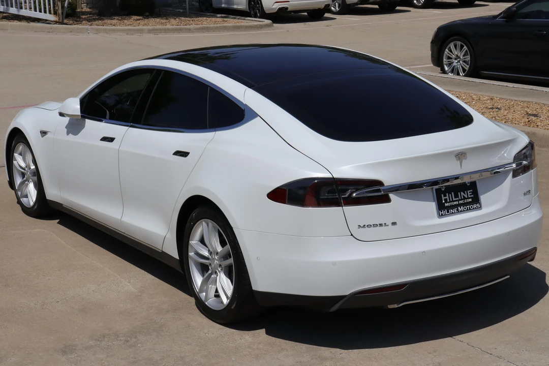 2015 Tesla Model S - Image 4 of 6