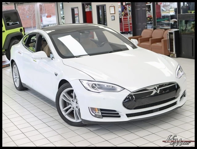 2015 Tesla Model S - Image 5 of 12