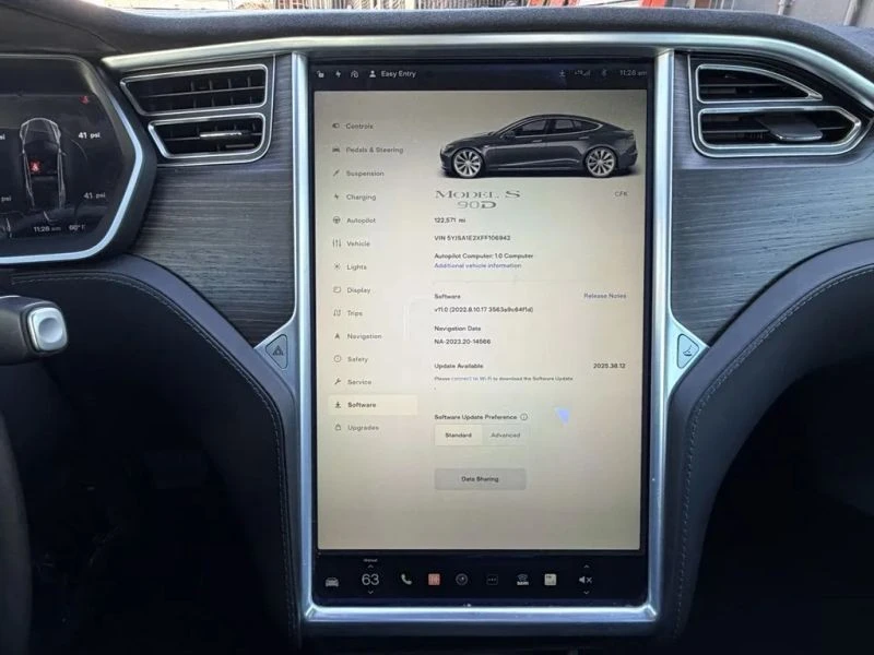 2015 Tesla Model S - Image 10 of 12