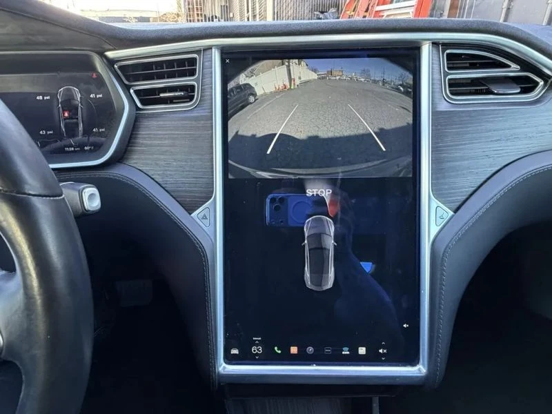 2015 Tesla Model S - Image 12 of 12