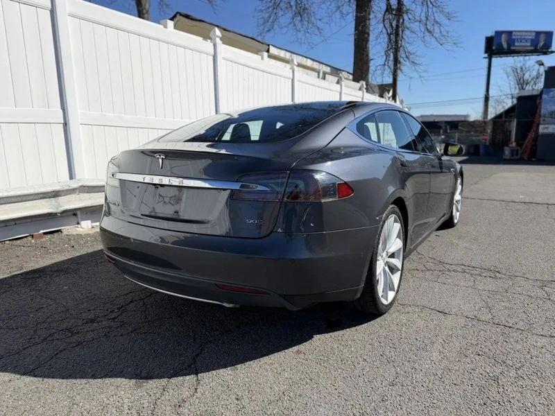 2015 Tesla Model S - Image 7 of 12