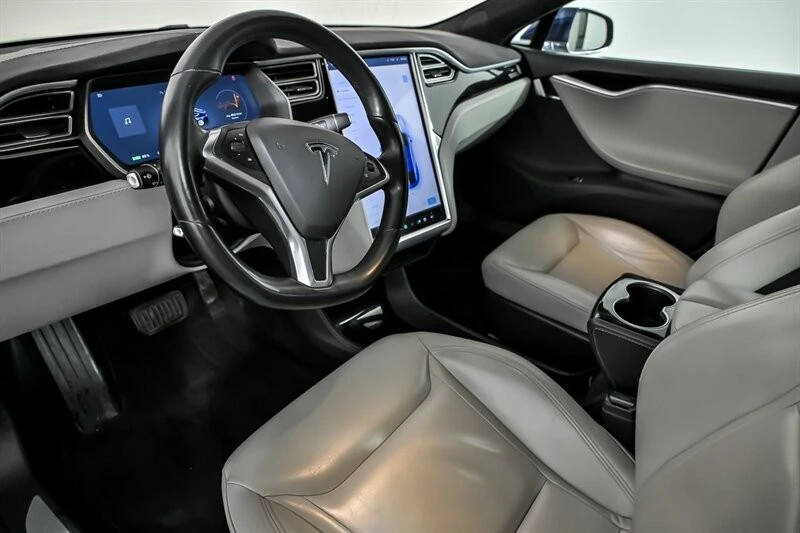 2015 Tesla Model S - Image 16 of 21