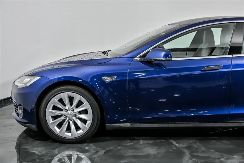 2015 Tesla Model S - Image 6 of 21