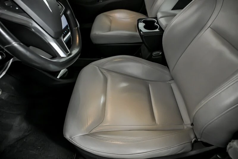 2015 Tesla Model S - Image 17 of 21