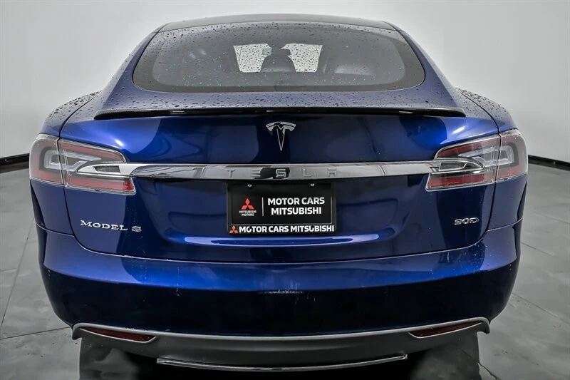 2015 Tesla Model S - Image 9 of 21
