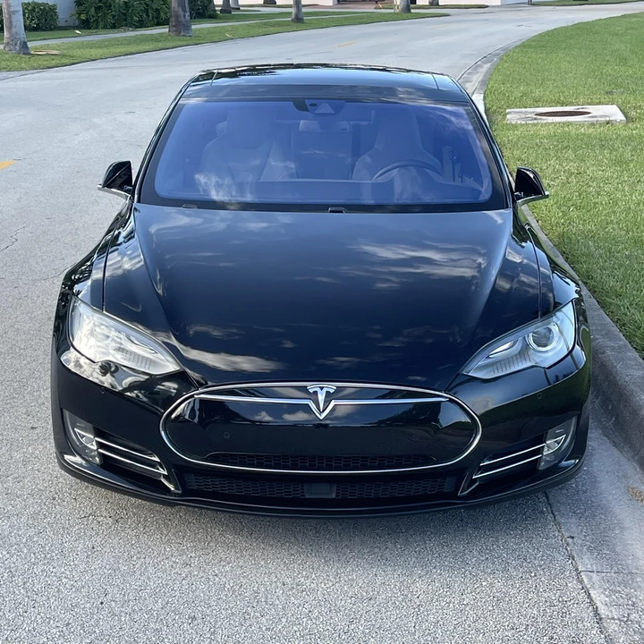 2015 Tesla Model S - Image 4 of 12