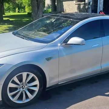 2015 Tesla Model S 85D
