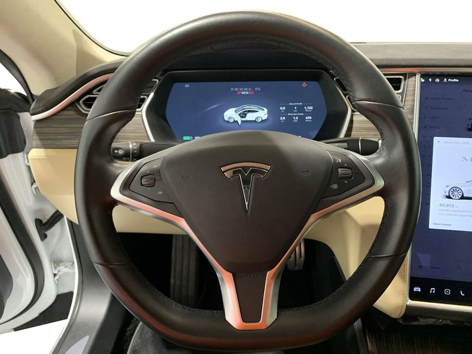 2015 Tesla Model S - Image 9 of 16