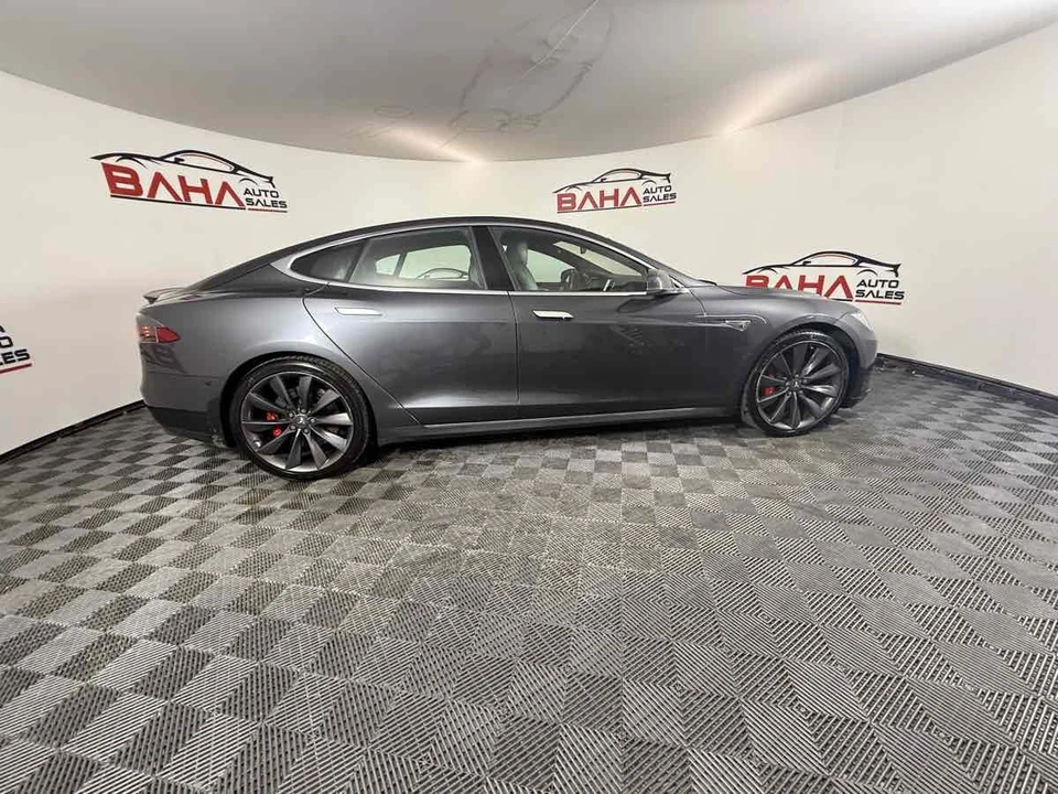 2015 Tesla Model S - Image 13 of 21