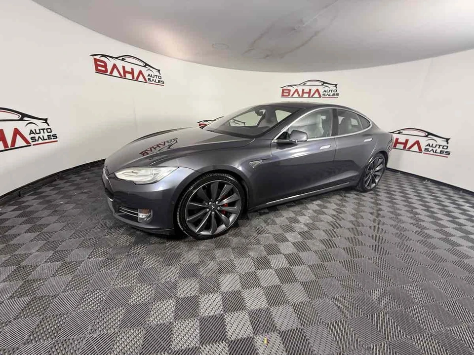 2015 Tesla Model S - Image 3 of 31