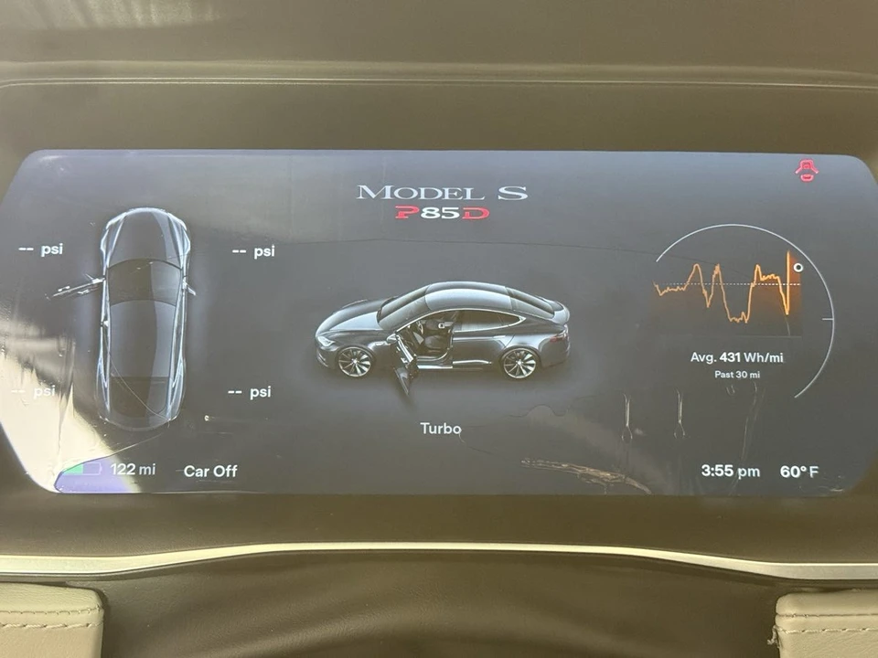 2015 Tesla Model S - Image 22 of 31