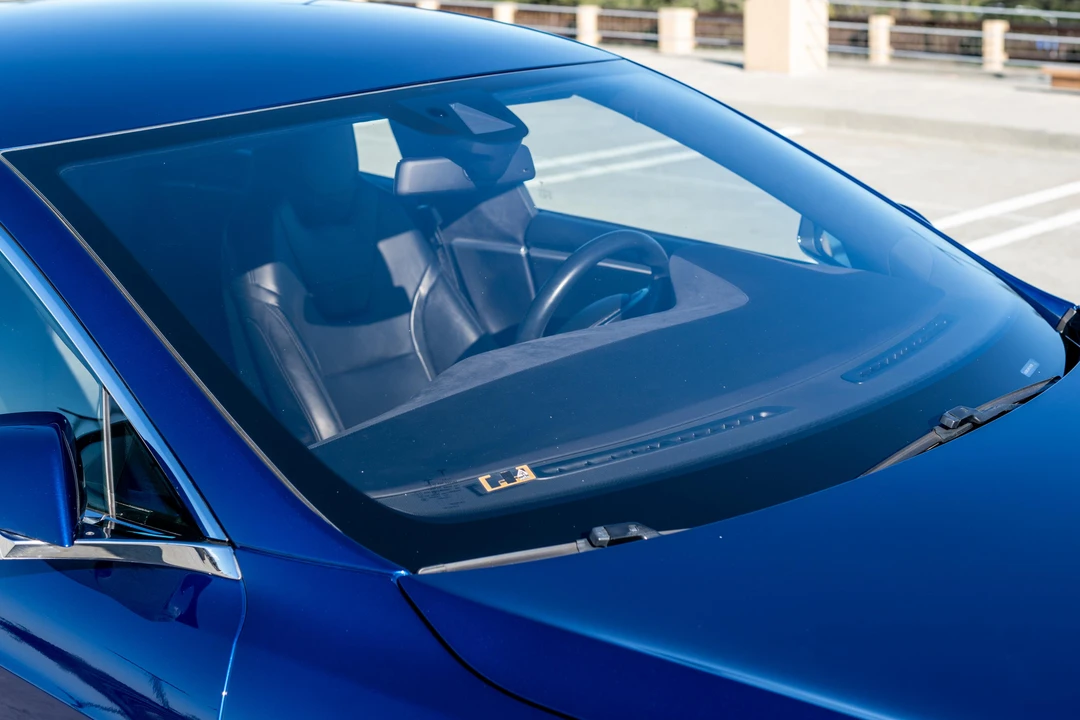 2015 Tesla Model S - Image 30 of 31