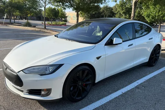 2015 Tesla Model S P85D