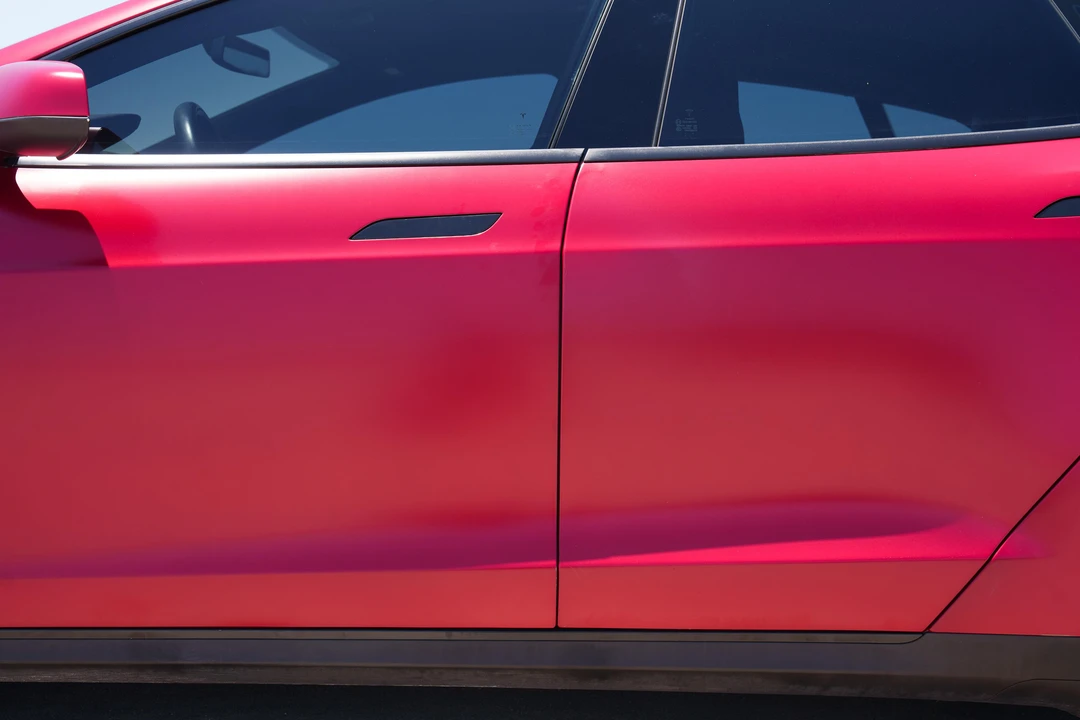 2015 Tesla Model S - Image 26 of 31