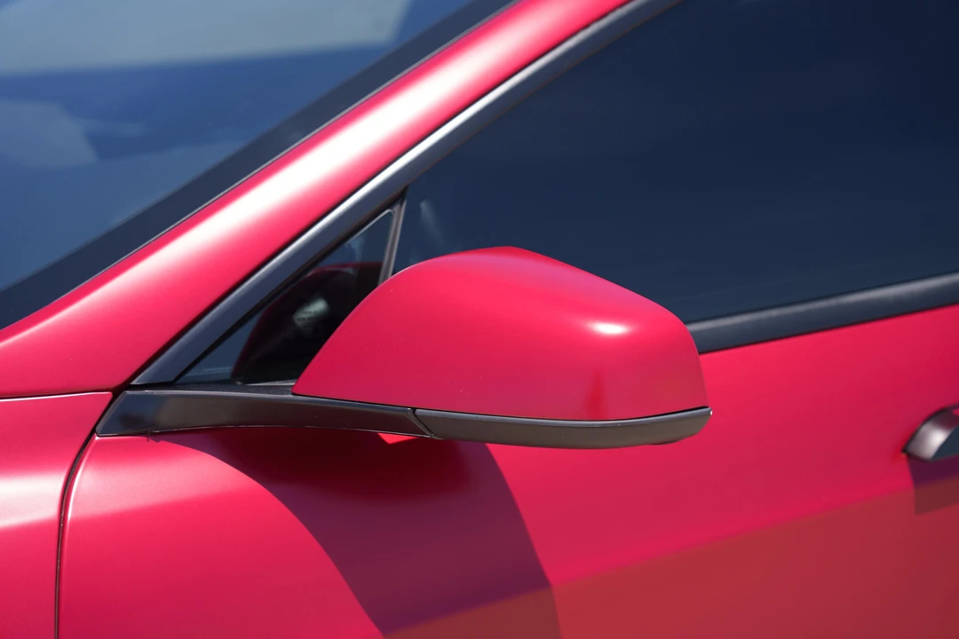2015 Tesla Model S - Image 23 of 31