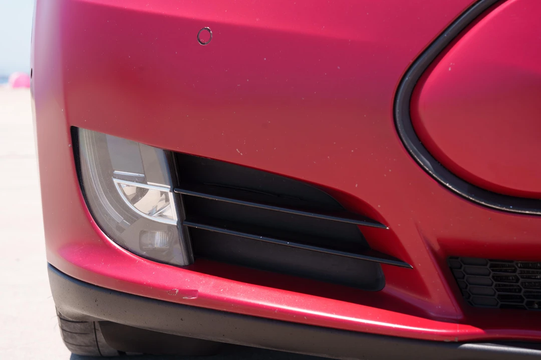 2015 Tesla Model S - Image 15 of 31