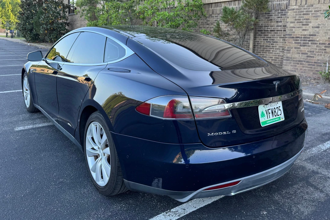 2015 Tesla Model S - Image 4 of 31