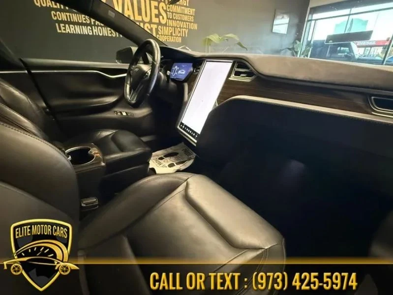 2015 Tesla Model S - Image 11 of 12