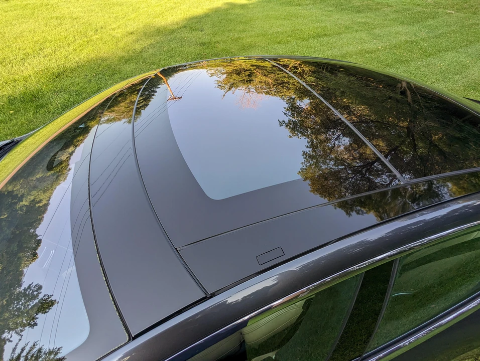 2015 Tesla Model S - Image 26 of 31