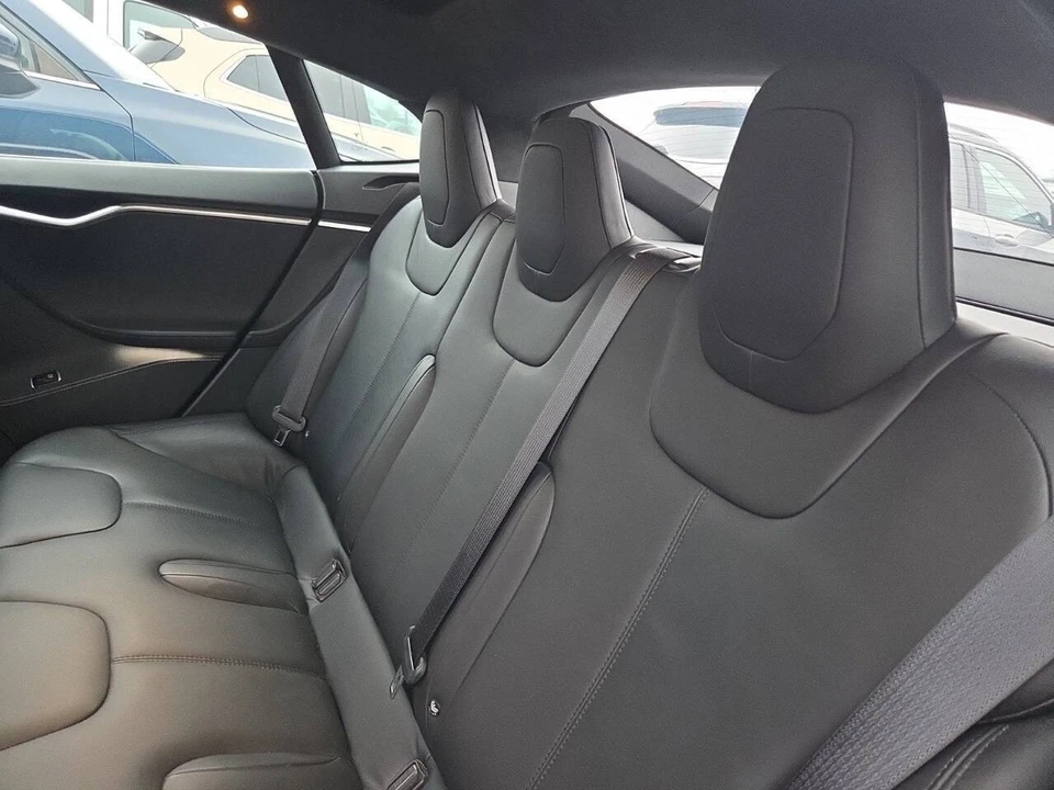 2015 Tesla Model S - Image 6 of 12