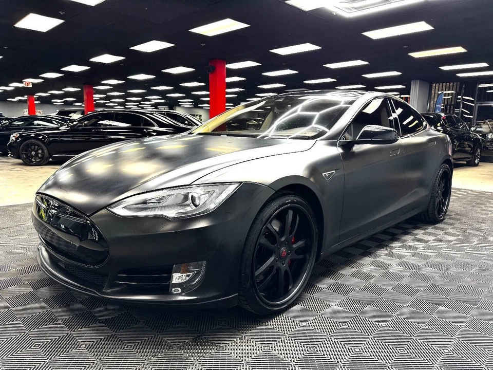 2015 Tesla Model S - Image 6 of 12