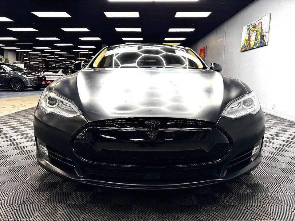 2015 Tesla Model S - Image 4 of 31