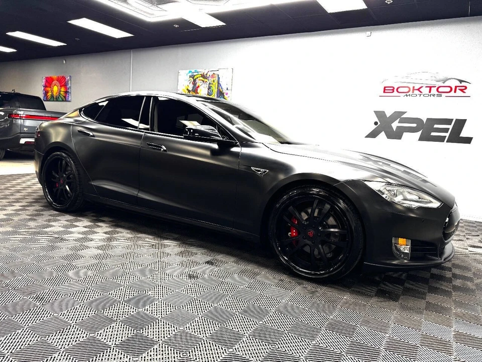 2015 Tesla Model S - Image 2 of 12