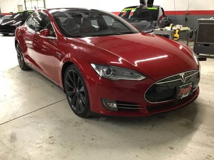 2015 Tesla Model S - Image 7 of 20