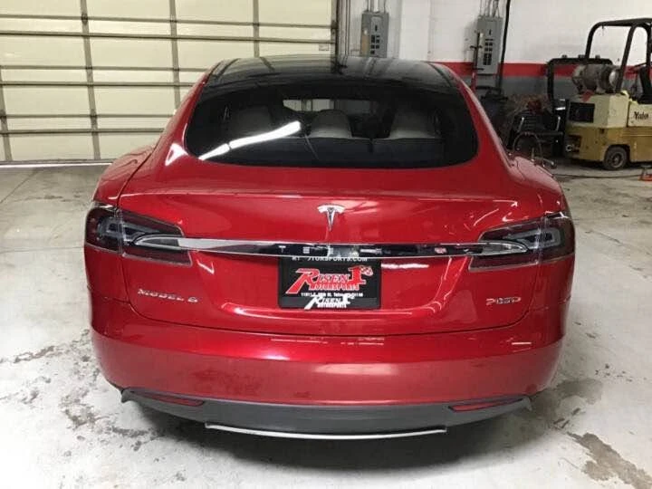2015 Tesla Model S - Image 4 of 20