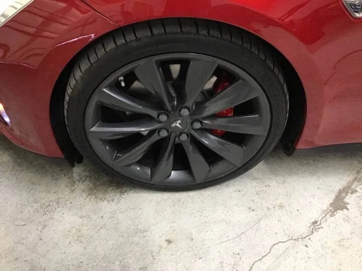 2015 Tesla Model S - Image 9 of 20