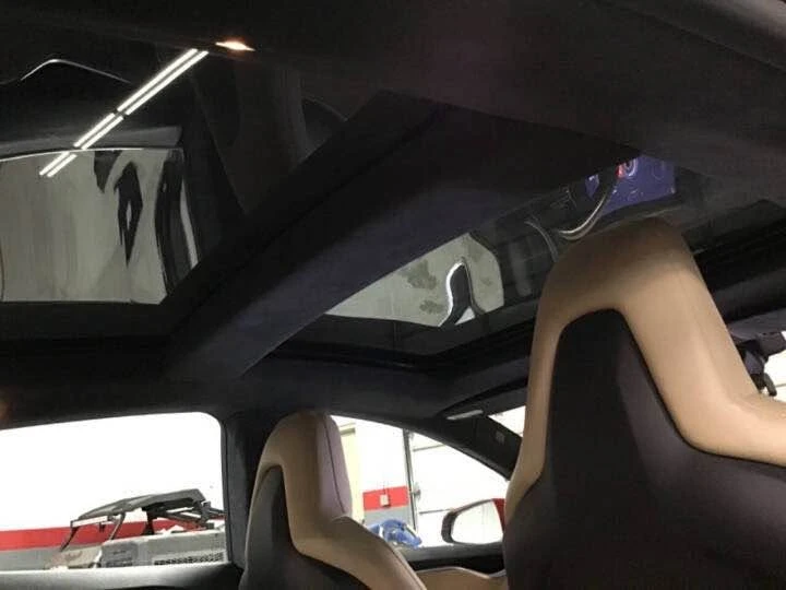 2015 Tesla Model S - Image 14 of 20