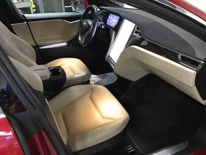 2015 Tesla Model S - Image 12 of 20