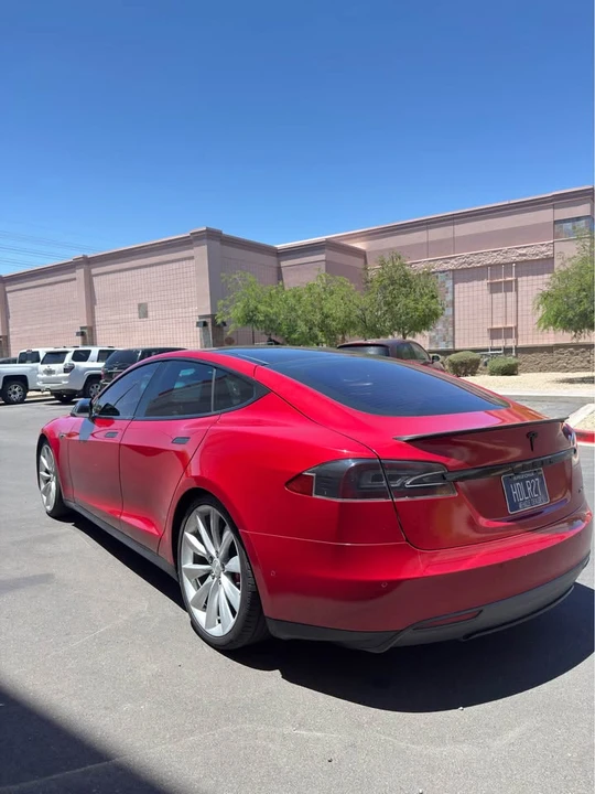 2015 Tesla Model S - Image 4 of 9