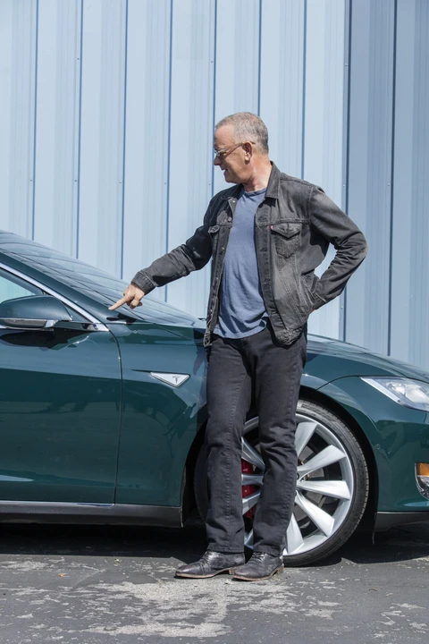2015 Tesla Model S - Image 5 of 20