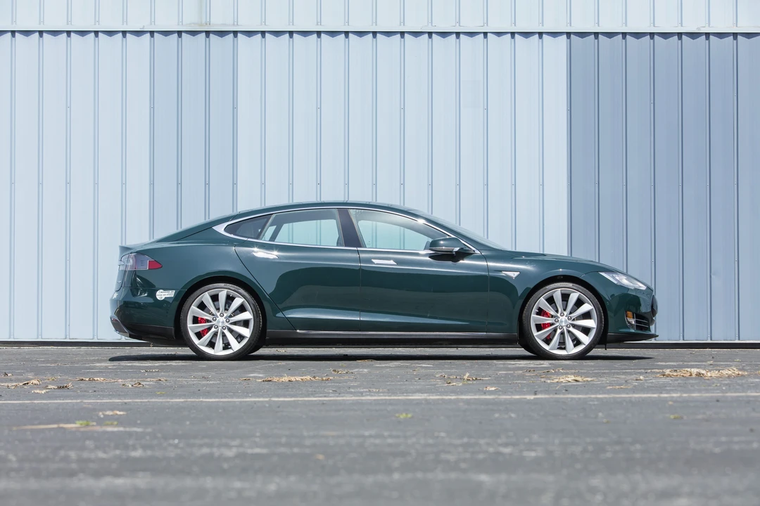 2015 Tesla Model S - Image 6 of 20