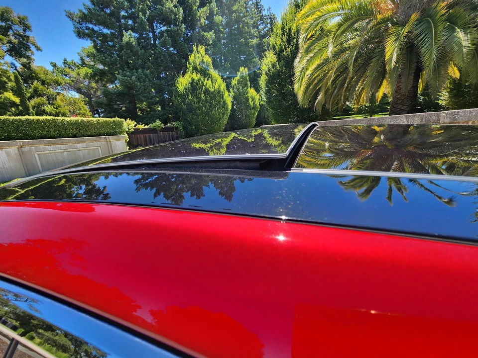 2015 Tesla Model S - Image 20 of 31