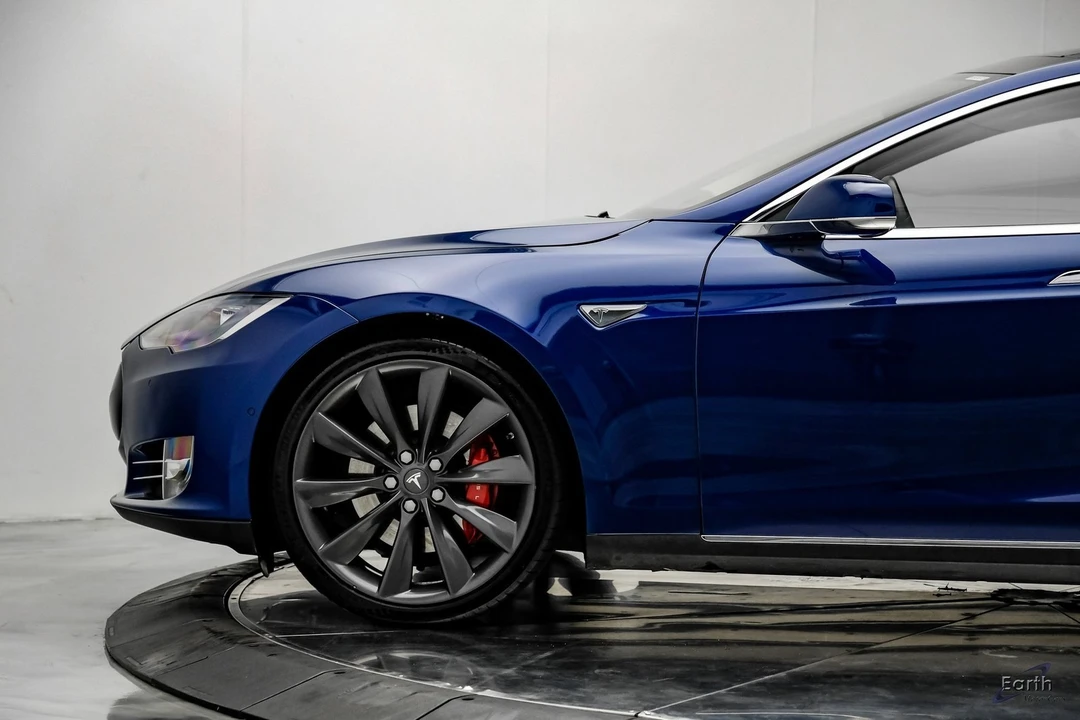 2015 Tesla Model S - Image 6 of 12