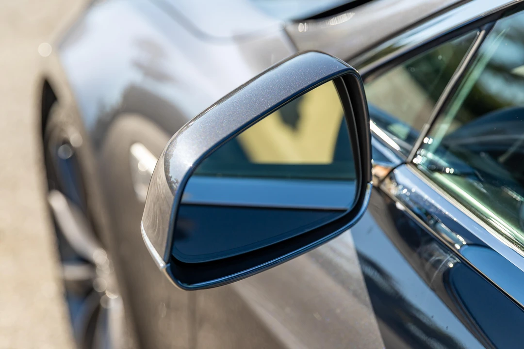 2015 Tesla Model S - Image 24 of 31