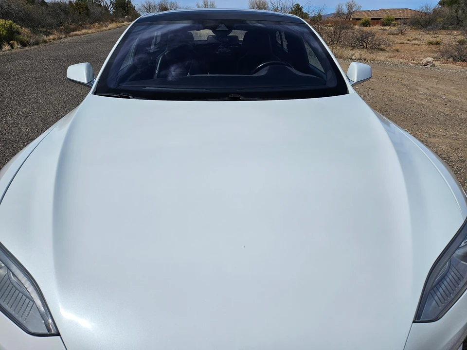 2015 Tesla Model S - Image 23 of 31