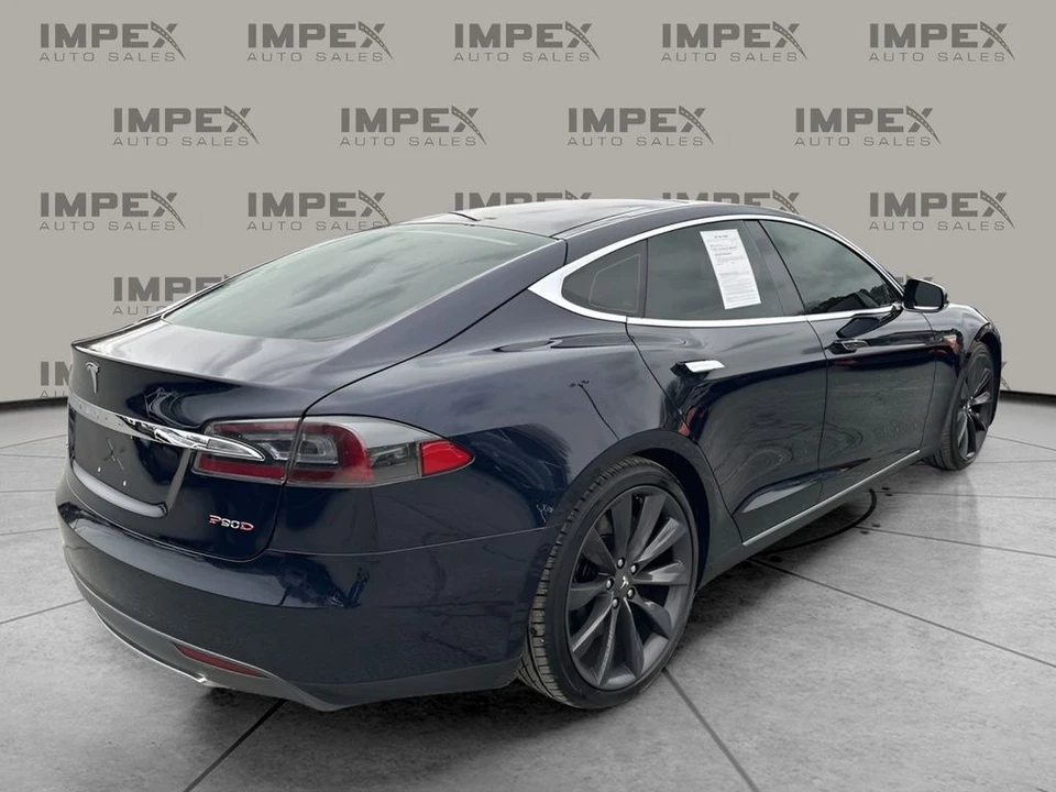 2015 Tesla Model S - Image 5 of 12