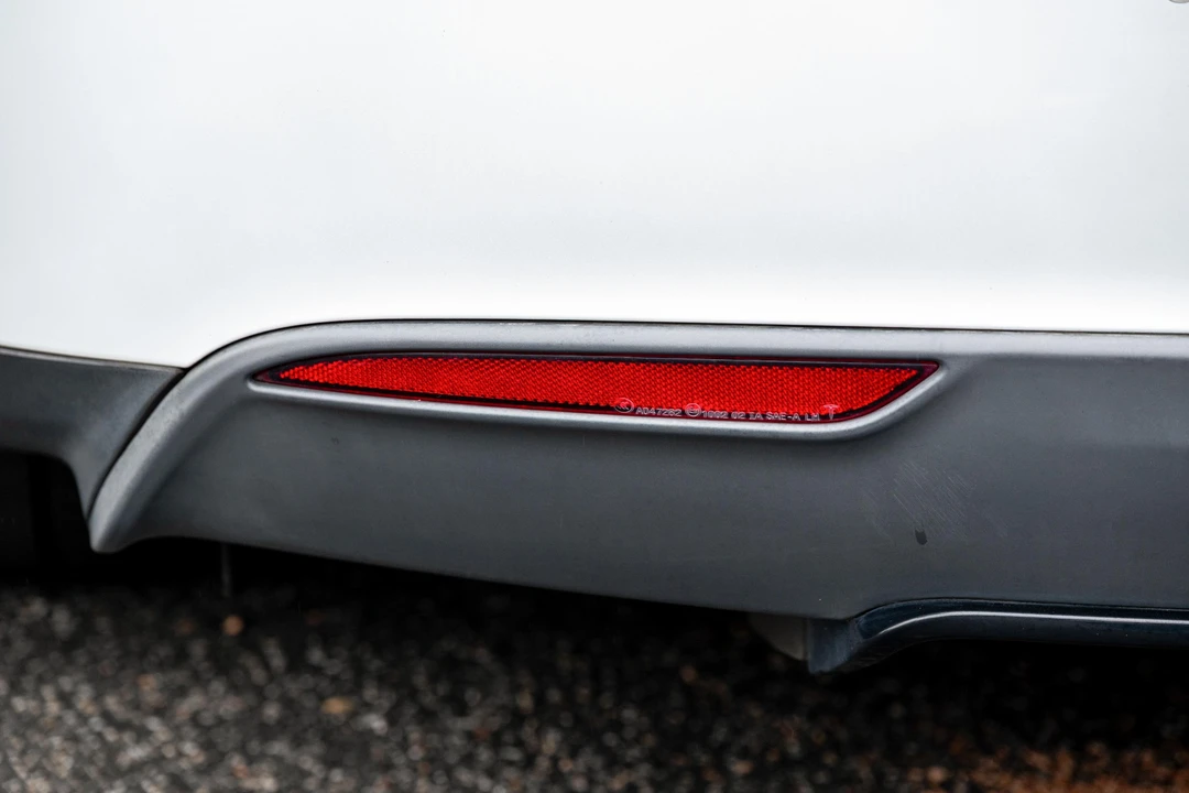 2015 Tesla Model S - Image 30 of 31