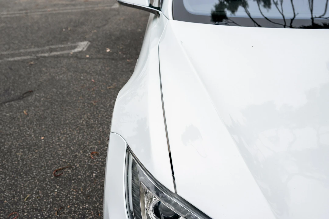 2015 Tesla Model S - Image 11 of 31