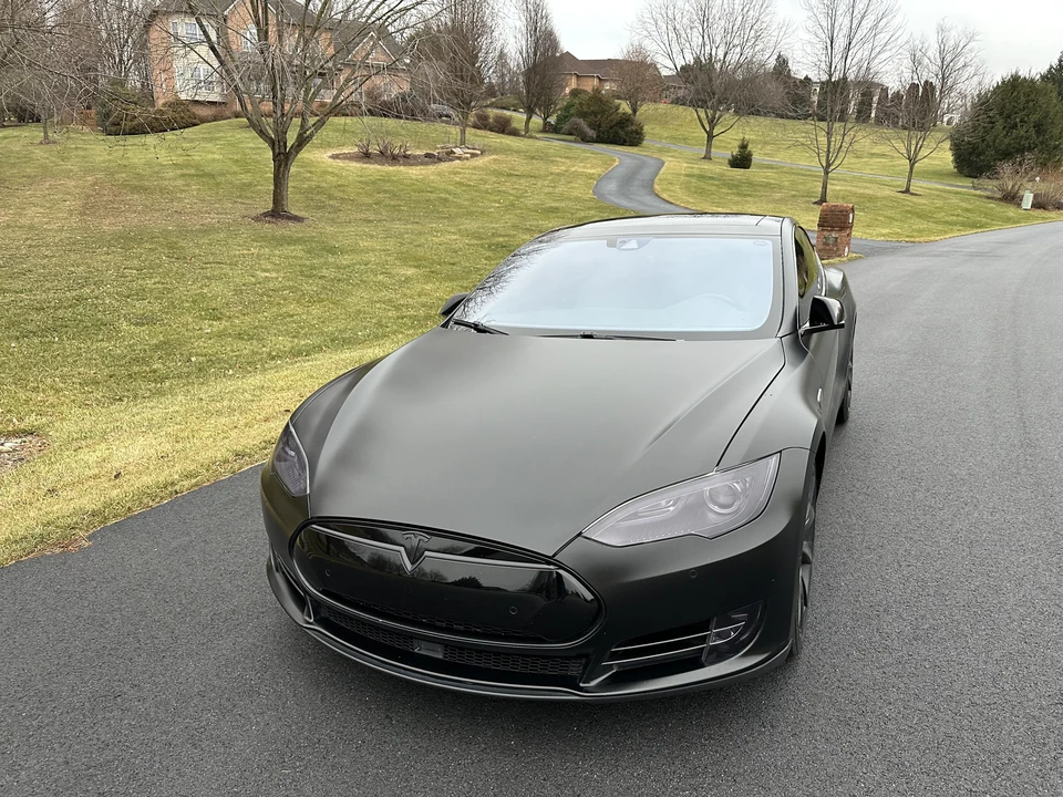 2015 Tesla Model S - Image 7 of 31