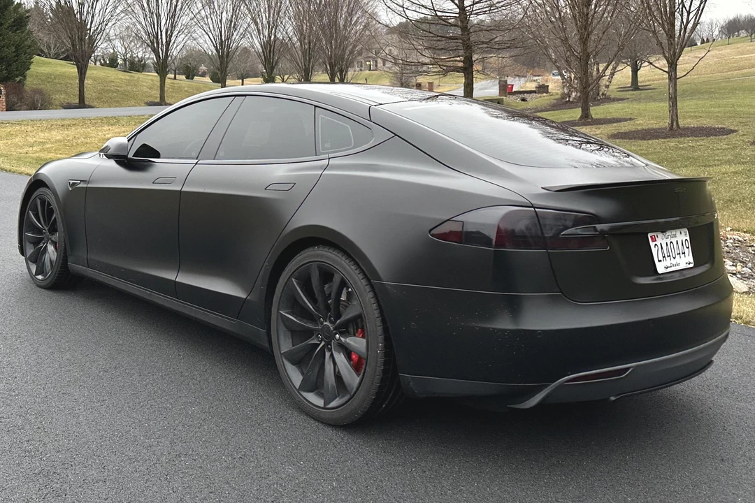 2015 Tesla Model S - Image 4 of 31