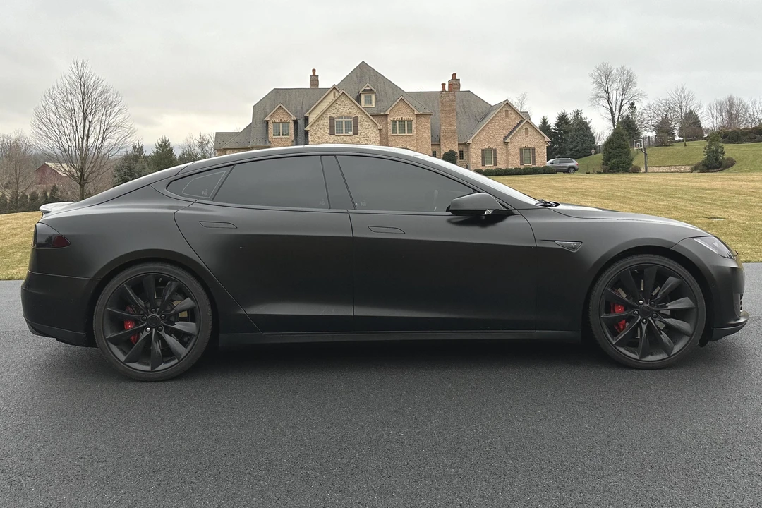 2015 Tesla Model S - Image 3 of 31