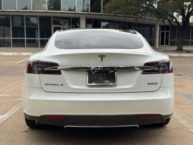 2015 Tesla Model S - Image 9 of 21