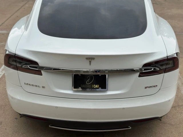 2015 Tesla Model S - Image 16 of 21