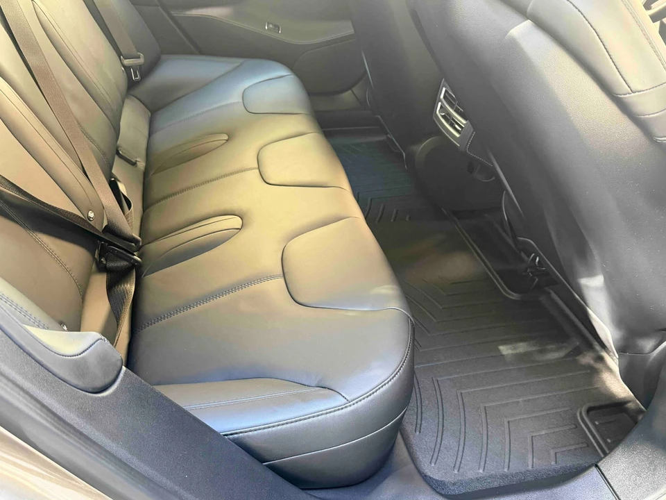 2015 Tesla Model S - Image 18 of 21