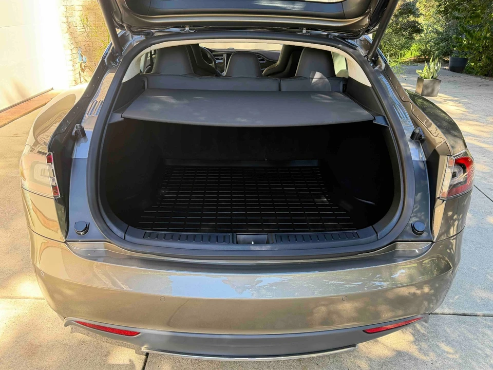2015 Tesla Model S - Image 12 of 21