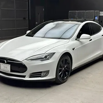 2015 Tesla Model S P85D